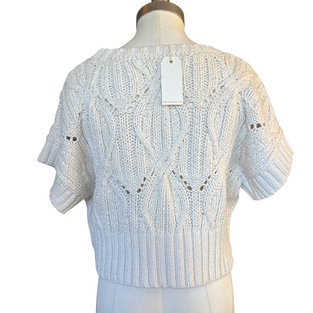 By Together NWT Cream Crochet Top Short Sleeve Crop Sweater L - Picture 2 of 7